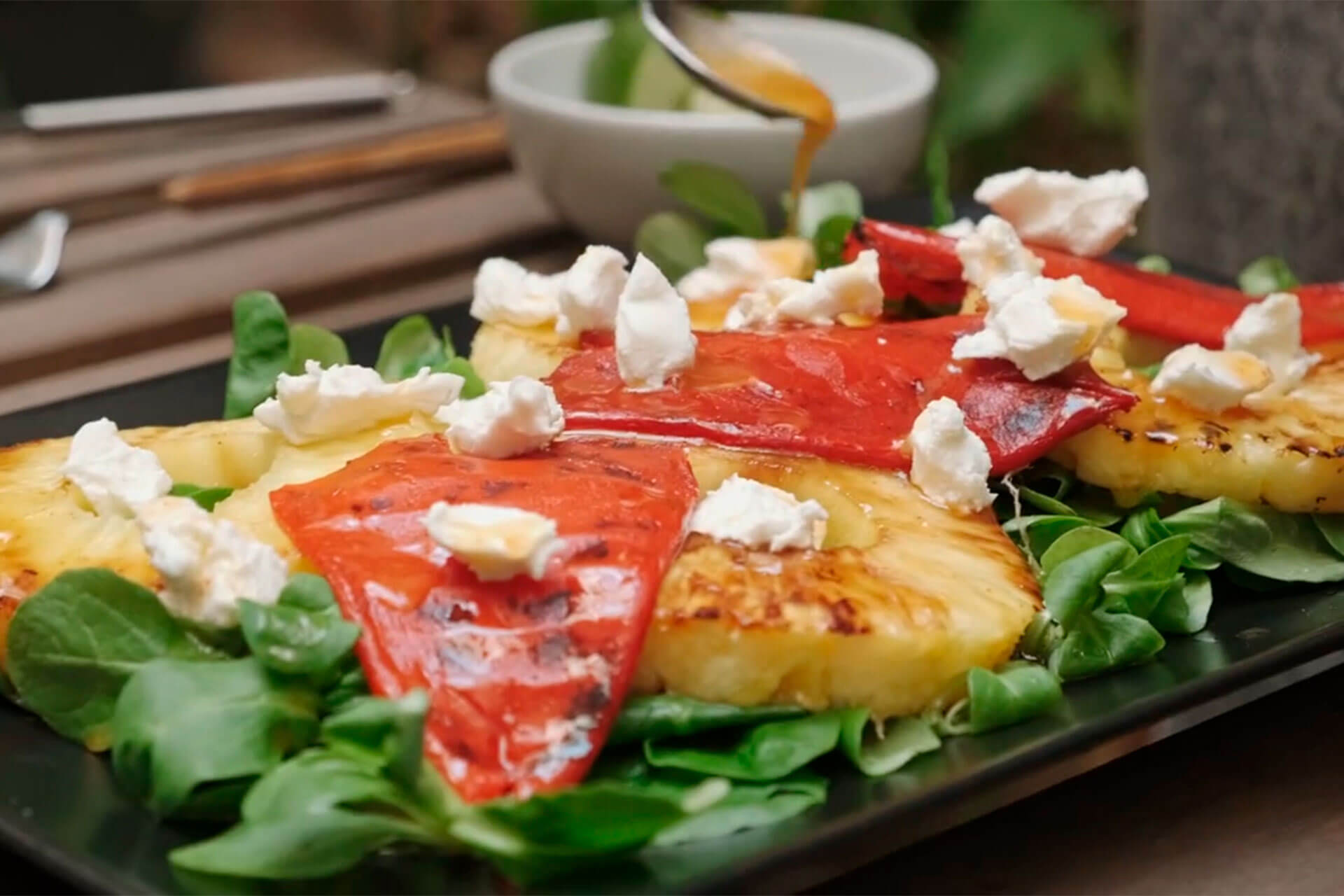 Pineapple and peppers salad