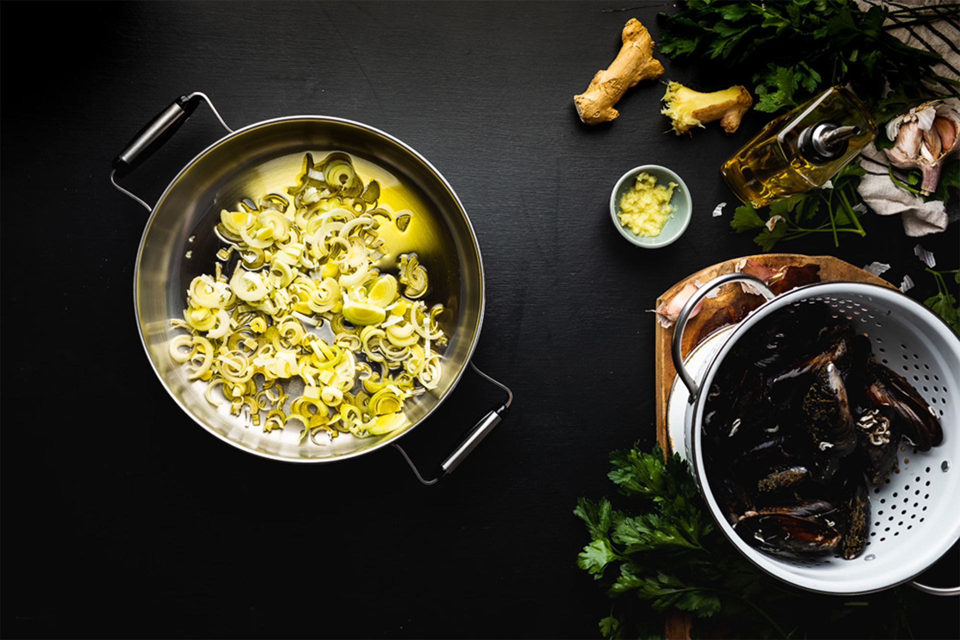 Mussels with ginger sauce