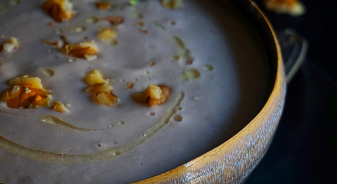 Potato, leek and nuts soup