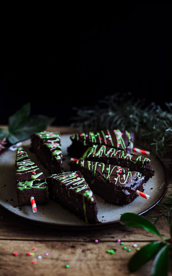 Vegan Christmas tree brownies | Cooking Lovers