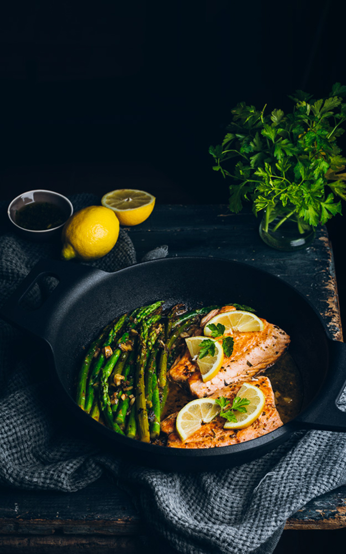Salmon with asparagus and lemon | Cooking Lovers