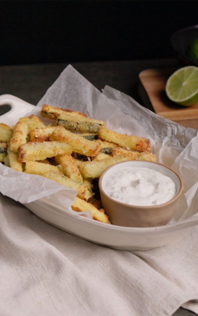 Zucchini fries with parmesan | Cooking Lovers