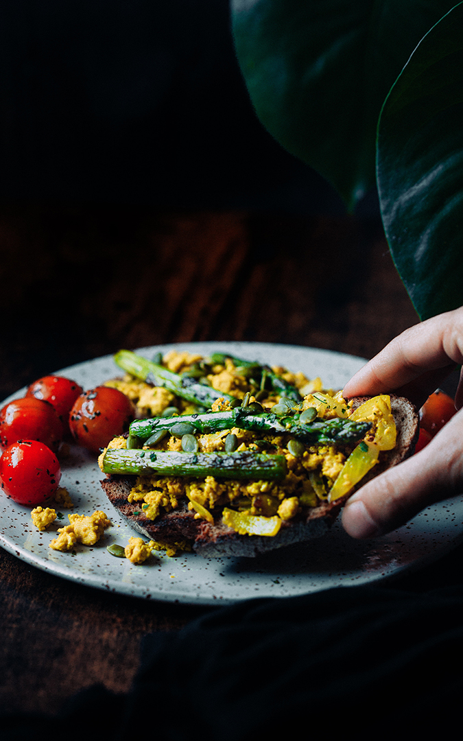 Scrambled tofu (scrambled eggs style) | Cooking Lovers