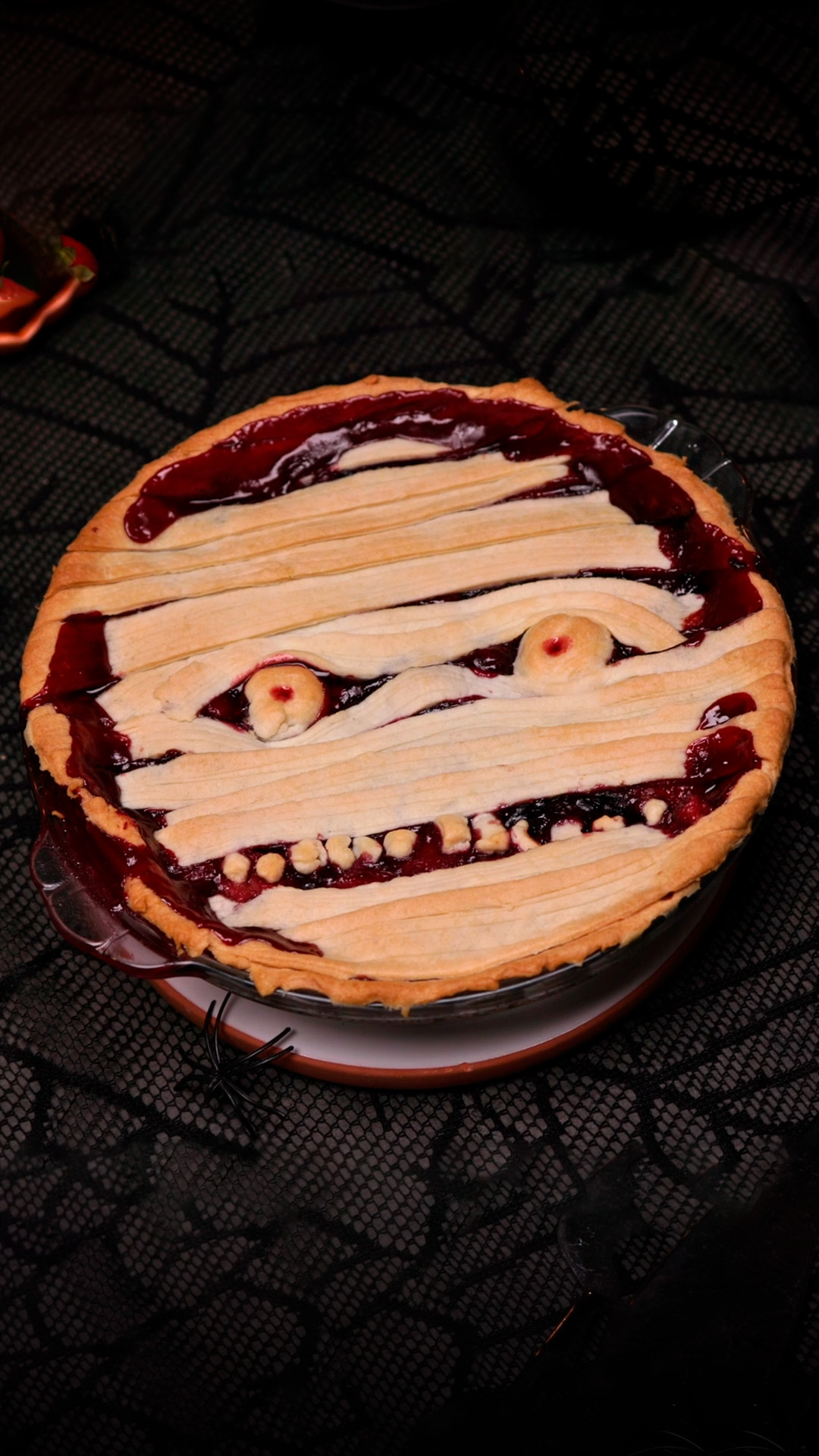 Mummy Raspberry Mummy Berry Pie | Cooking Lovers